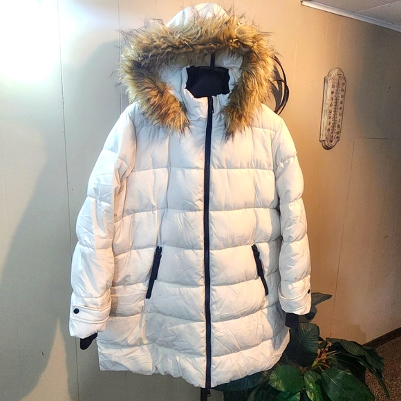 Lane Bryant Faux Fur Lined Hood Warm Winter Puffer Coat - Picture 1 of 14
